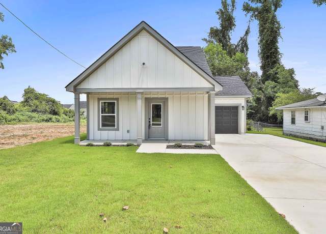 Property at 111 Ware St, Hogansville, GA 30230, 3 beds, 2 baths