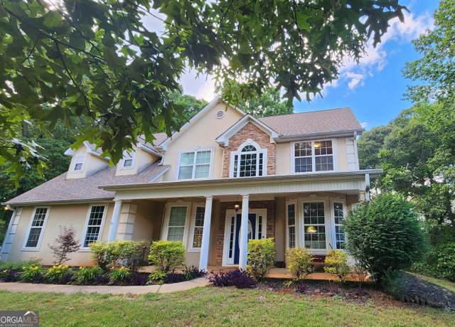 Property at 3005 Sarah Ln, Griffin, GA 30223, 5 beds, 3 baths