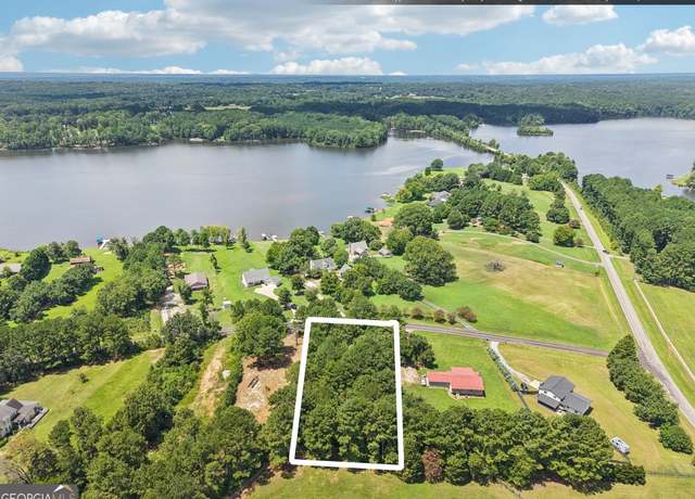 Property at 1040 Twin Rivers Rd, Greensboro, GA 30642