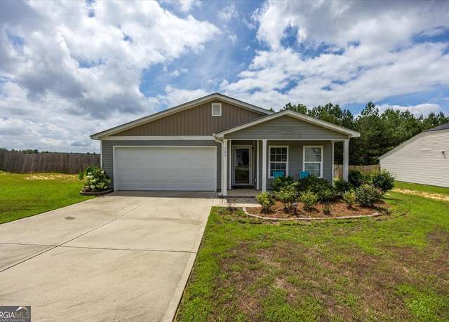 Property at 125 Kinsale Dr, Macon, GA 31216, 4 beds, 2 baths