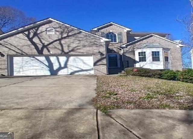Property at 5522 Village Trce, Union City, GA 30291, 4 beds, 2.5 baths
