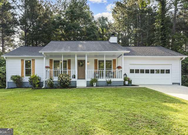 Property at 440 Russell Cemetery Rd, Winder, GA 30680, 3 beds, 2 baths
