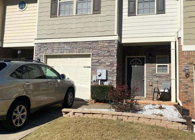 Property at 1983 Burns View Ln, Lawrenceville, GA 30044, 3 beds, 2.5 baths