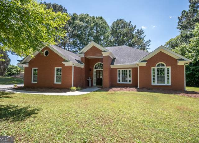 Property at 2303 Sharon Ct SE, Conyers, GA 30013, 3 beds, 2 baths