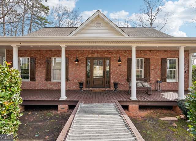 Property at 156 Hoot Owl Ln, Eatonton, GA 31024, 4 beds, 3.5 baths