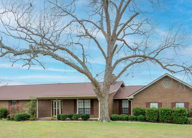 Property at 4909 Perry Rd, Claxton, GA 30417, 3 beds, 2.5 baths