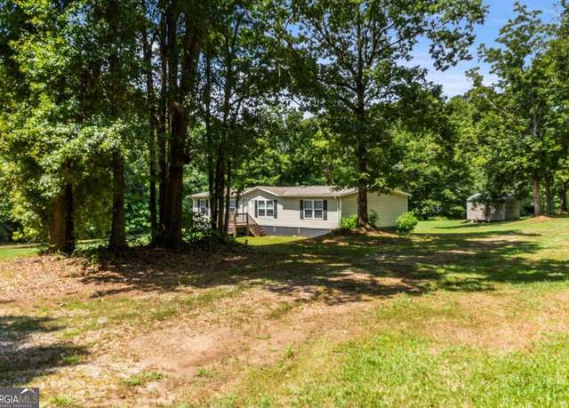 Property at 911 Lord Rd, Commerce, GA 30530, 3 beds, 2 baths