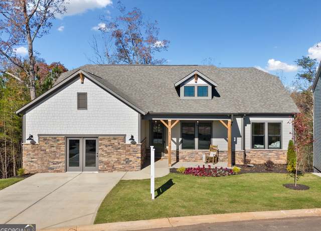 Property at 34 Pinnacle Way, Ellijay, GA 30540, 3 beds, 2.5 baths