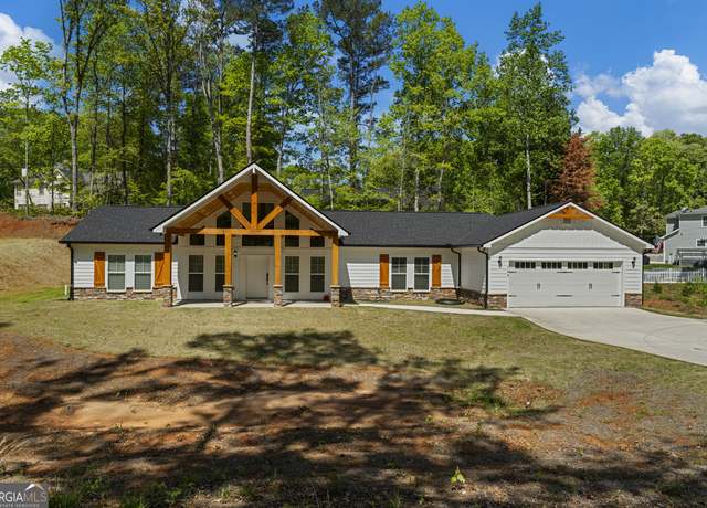 Property at 143 Taylor Len Dr, Lagrange, GA 30240, 4 beds, 3 baths