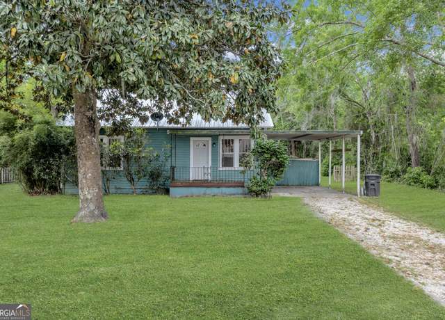Property at 203 E 5th St, Woodbine, GA 31569, 3 beds, 1 bath