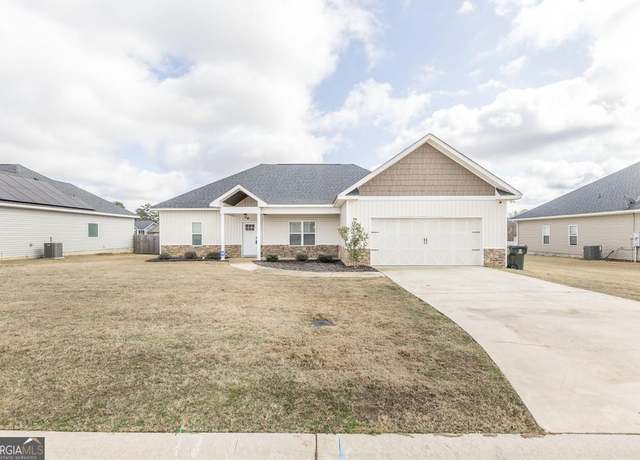 Property at 124 Cascades Ct, Bonaire, GA 31005, 4 beds, 2 baths