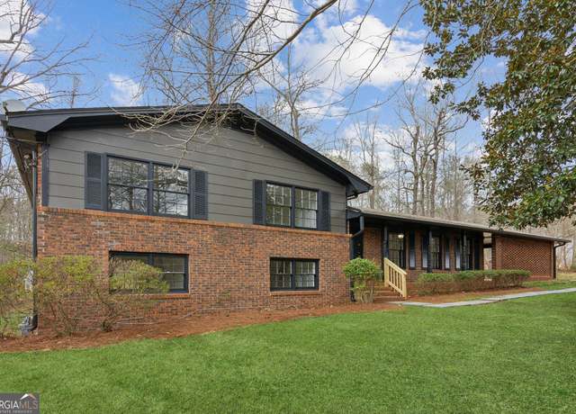 Property at 120 Dove Valley Dr, Athens, GA 30606, 4 beds, 3 baths