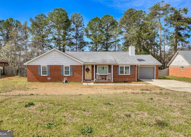 Property at 3431 Toms Dr, Augusta, GA 30906, 3 beds, 2 baths