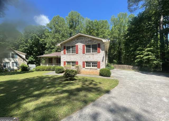 Property at 780 Sweet Briar Trl SE, Conyers, GA 30094, 4 beds, 2.5 baths