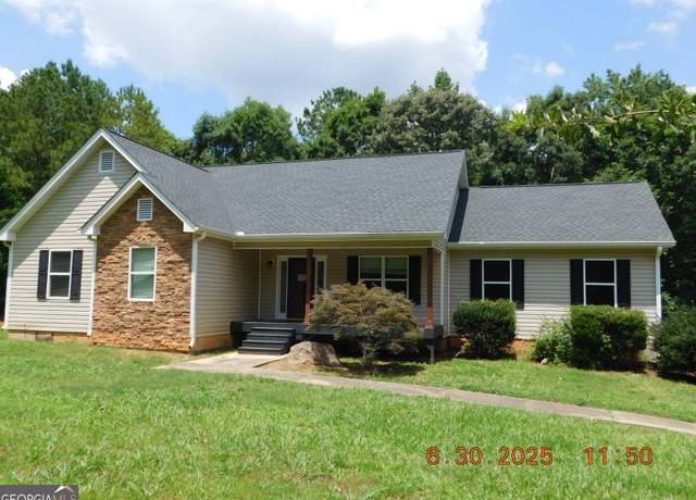 Property at 380 Higgins Rd, Locust Grove, GA 30248, 3 beds, 2 baths