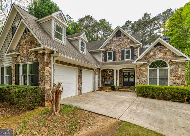 Property at 22 Shoreline Dr, Newnan, GA 30263, 5 beds, 4.5 baths