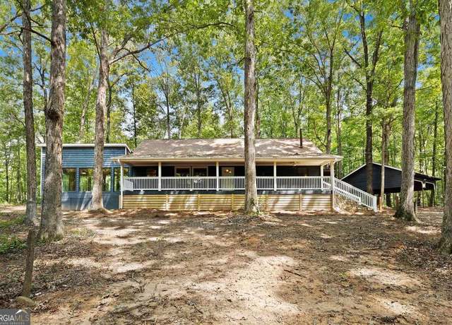 Property at 1597 Leguin Mill Rd, Locust Grove, GA 30248, 4 beds, 3 baths