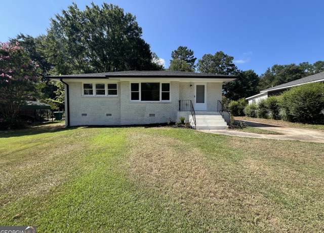 Property at 1167 Sanders Dr, Morrow, GA 30260, 3 beds, 1 bath
