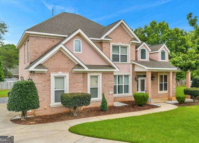 Property at 100 Montview Way, Centerville, GA 31028, 4 beds, 3 baths