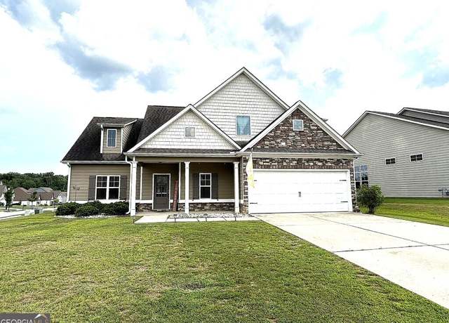 Property at 390 Linman Dr, Lagrange, GA 30241, 4 beds, 2.5 baths