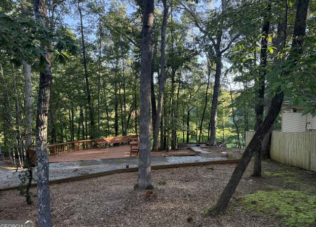 Property at 125 Nob Hill Rdg, Cleveland, GA 30528