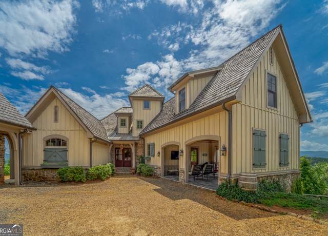 Property at 712 Sonya Rd, Clayton, GA 30525, 5 beds, 5 baths