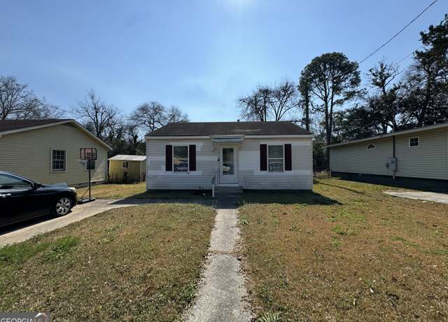 Property at 1311 Joseph Ave, Warner Robins, GA 31088, 2 beds, 1 bath