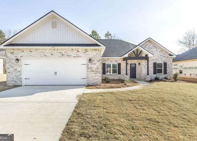 Property at 105 Tilden Way, Perry, GA 31069, 3 beds, 2 baths