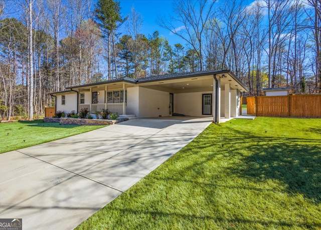 Property at 5109 Dogwood Hills Dr, Sugar Hill, GA 30518, 3 beds, 2 baths