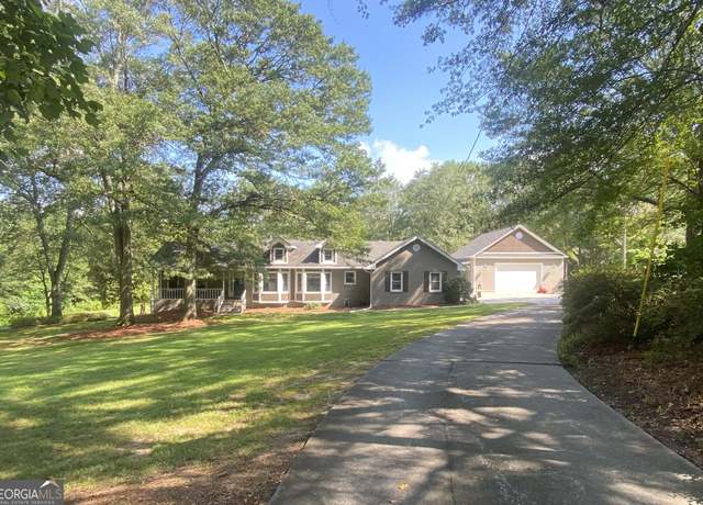 Property at 848 Still Rd, Lawrenceville, GA 30045, 4 beds, 3 baths