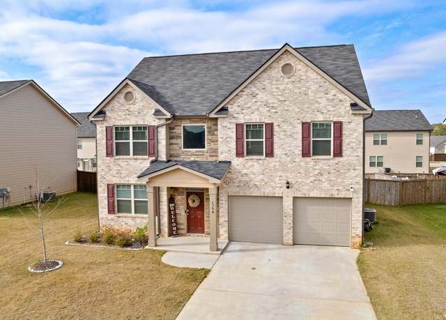 Property at 1756 Beckworth Ln, Hampton, GA 30228, 4 beds, 2.5 baths
