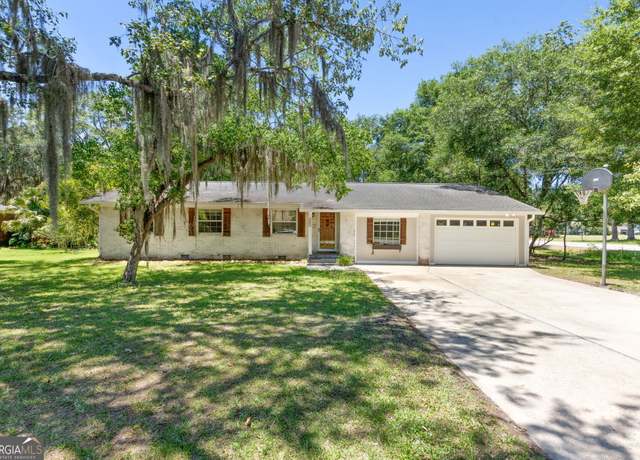 Property at 300 George St, St. Marys, GA 31558, 3 beds, 2 baths