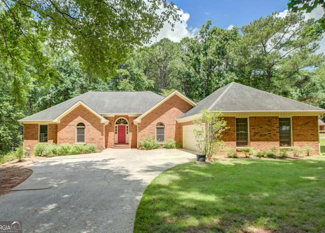 Property at 315 Royal Ridge Way, Fayetteville, GA 30215, 4 beds, 3.5 baths