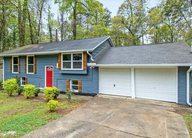 Property at 1160 Lake Valley Rd, Macon, GA 31210, 4 beds, 2 baths