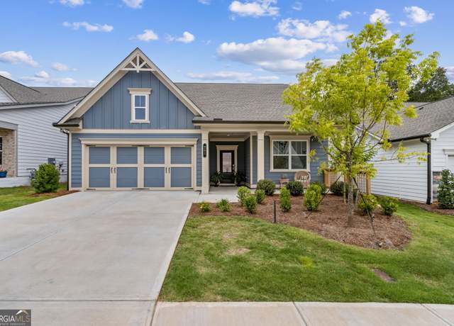Property at 201 Hickory Bluffs Pkwy, Canton, GA 30114, 2 beds, 2 baths