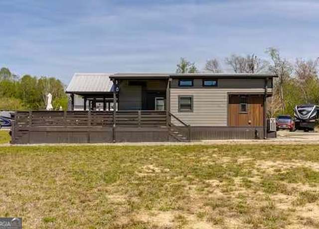 Property at 166 Mountain Meadows Dr #166, Morganton, GA 30560, 2 beds, 1 bath