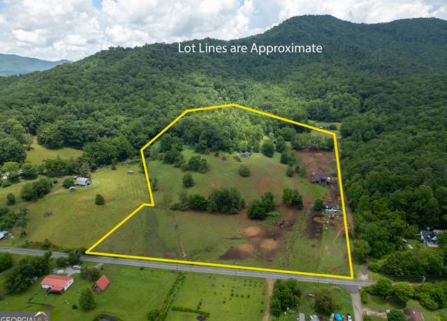 Property at 192 Dobson Mountain Rd, Franklin, NC 28734, 4 beds, 3 baths