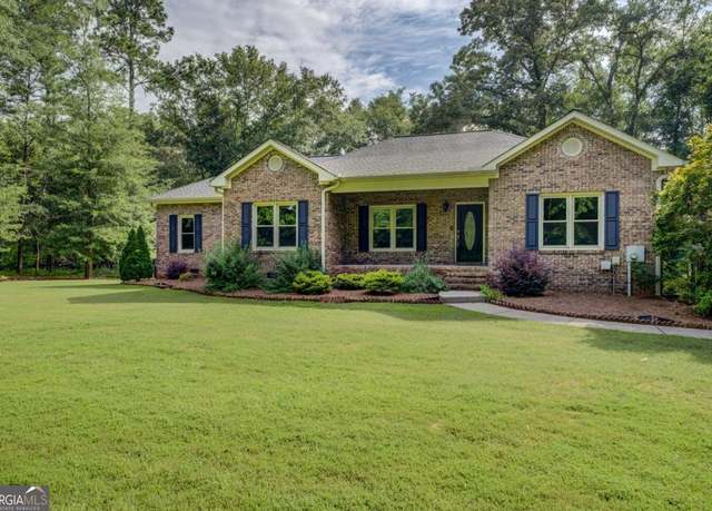 Property at 534 Harbour Shores Dr, Jackson, GA 30233, 4 beds, 3 baths