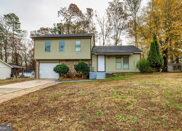 Property at 2994 Meadow Wood Ct, Lawrenceville, GA 30044, 3 beds, 2 baths