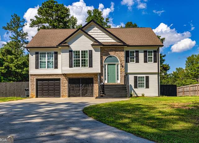 Property at 420 Whooping Creek Rd, Carrollton, GA 30116, 4 beds, 3 baths