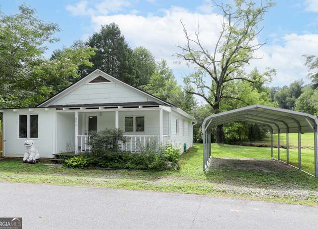 Property at 211 Blair St, Tiger, GA 30576, 2 beds, 2 baths
