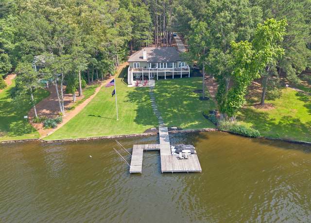 Property at 108 Phoenix Dr, Eatonton, GA 31024, 6 beds, 4.5 baths