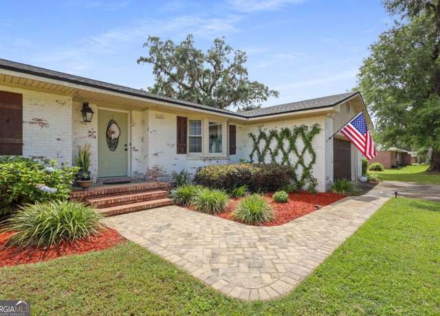 Property at 48 Lasalle St, Folkston, GA 31537, 3 beds, 2 baths