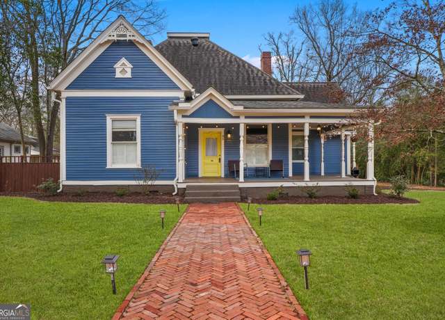 Property at 85 Bryan St, Mcdonough, GA 30253, 3 beds, 2.5 baths