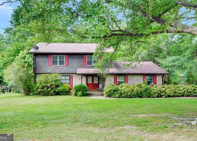 Property at 1612 Envoy Pl, Riverdale, GA 30296, 4 beds, 2.5 baths