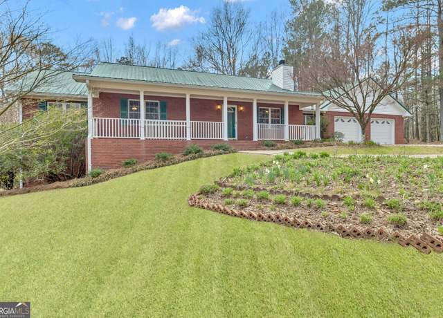Property at 81 Bowers Rd, Moreland, GA 30259, 3 beds, 3.5 baths