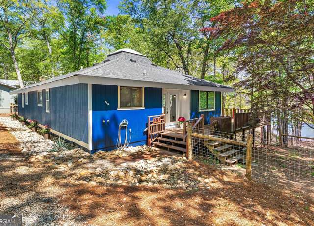 Property at 243 Beaver Lodge Rd, Hartwell, GA 30643, 2 beds, 2 baths