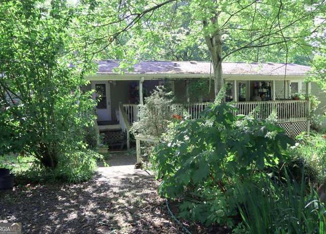 Property at 15 Black Oak Ct SW, Sparta, GA 31087, 3 beds, 2 baths