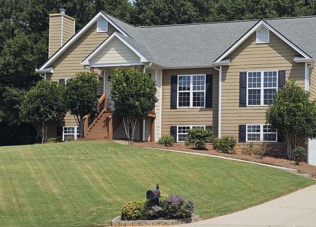 Property at 55 Castleview Ct, Jefferson, GA 30549, 4 beds, 3 baths