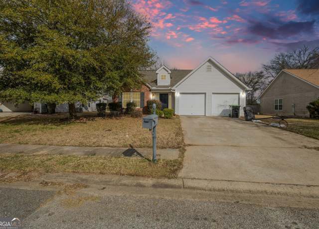 Property at 118 Covington Cv, Byron, GA 31008, 3 beds, 2 baths